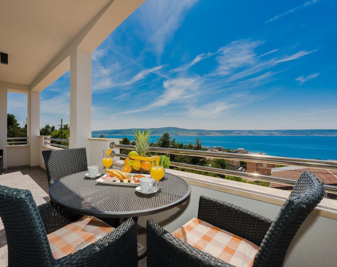 Apartmani Tomeri Starigrad Paklenica Exterior foto